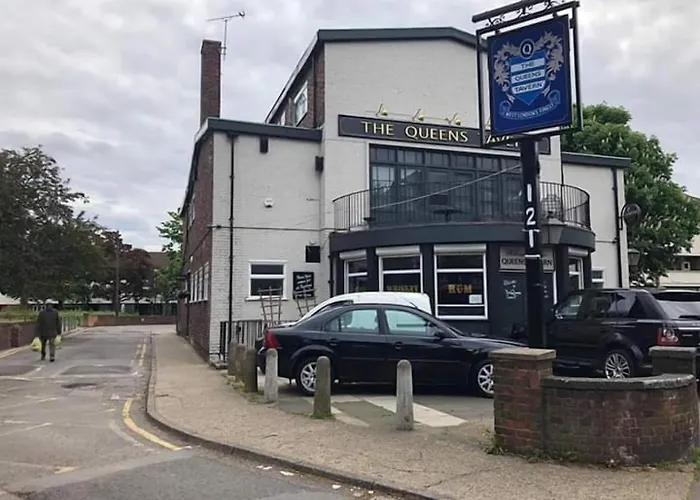 The Queens Hostel Londres